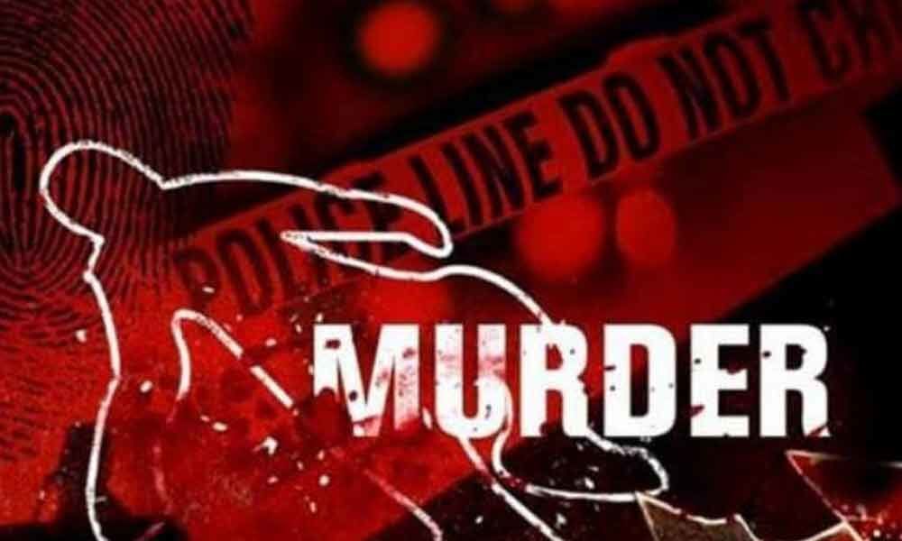 Psychopath kills father, slices body into pieces