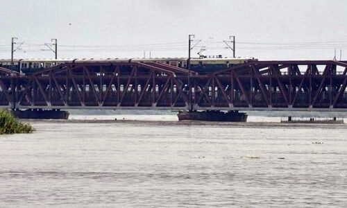 River Yamuna rising, near danger level in Delhi