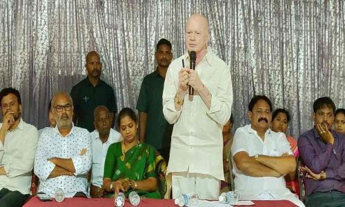 Popularise welfare schemes, volunteers told: Pilli Subash Chandra Bose