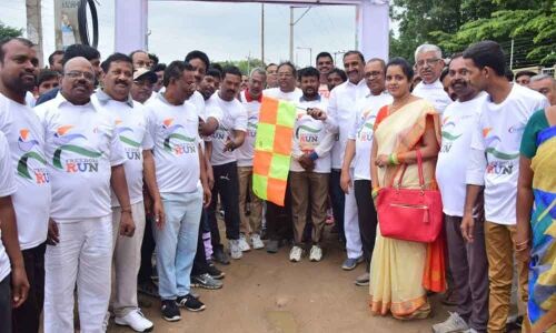 Srinivas Goud, MLAs, Gaddam Ranjith Reddy take part in 5K Run