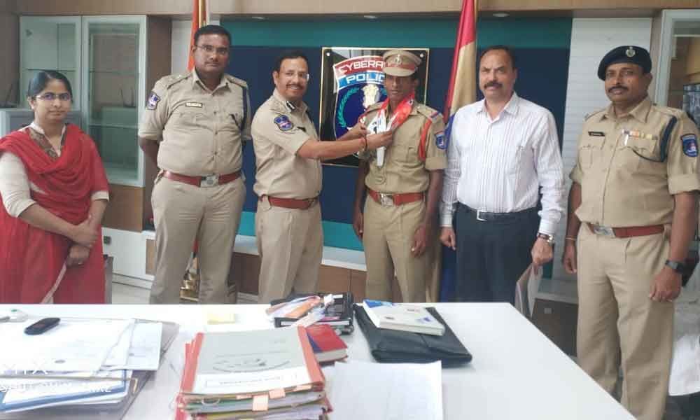 TS cop who won laurels for India felicitated