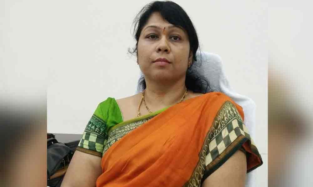 Geetha Devi takes charge as SMC commissioner