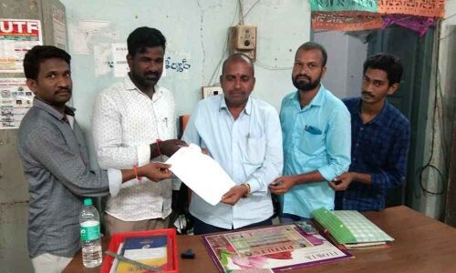 DTP operators plead for pending salaries