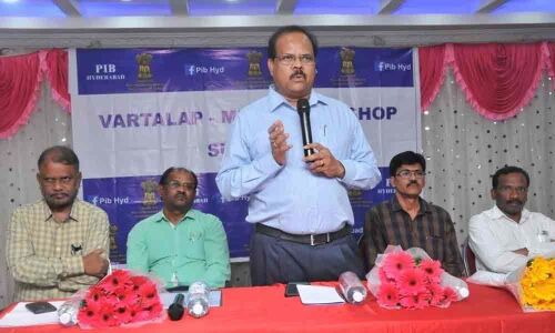 JC calls on journalists to enhance skills