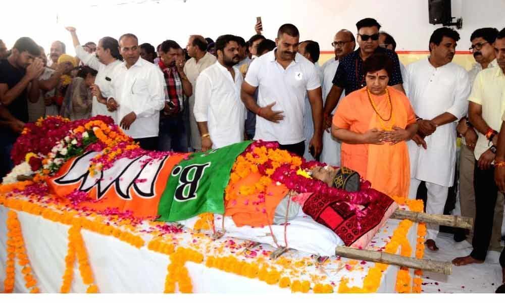 Former Chief Minister of Madhya Pradesh  Babulal Gaur cremated