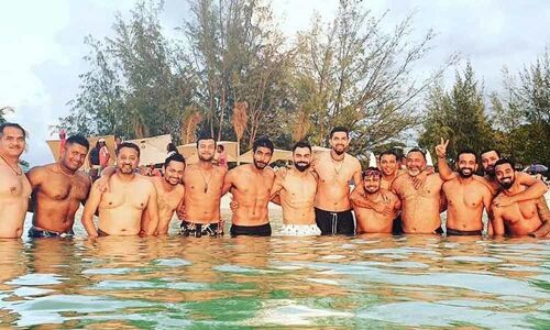 Virat Kohli Enjoys A Beach Party With Boys Ahead Of West Indies Tests in Antigua