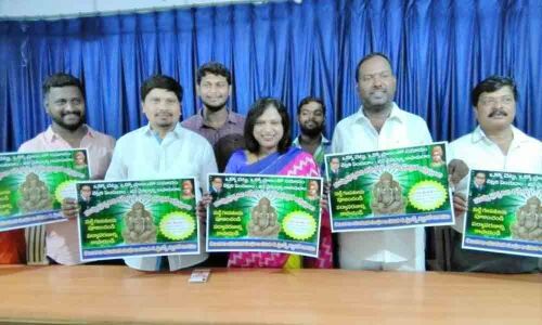 Karimnagar: Worship clay Ganesh idols to protect environment