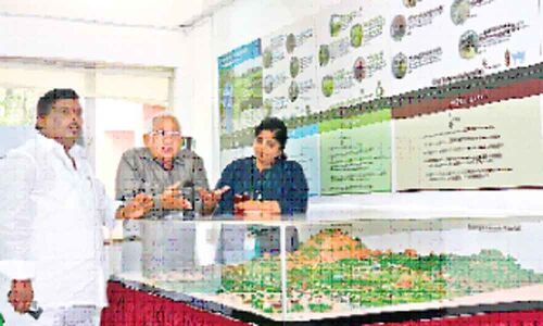 MLA Gudem Mahipal Reddy urges ICRISAT for jobs to locals