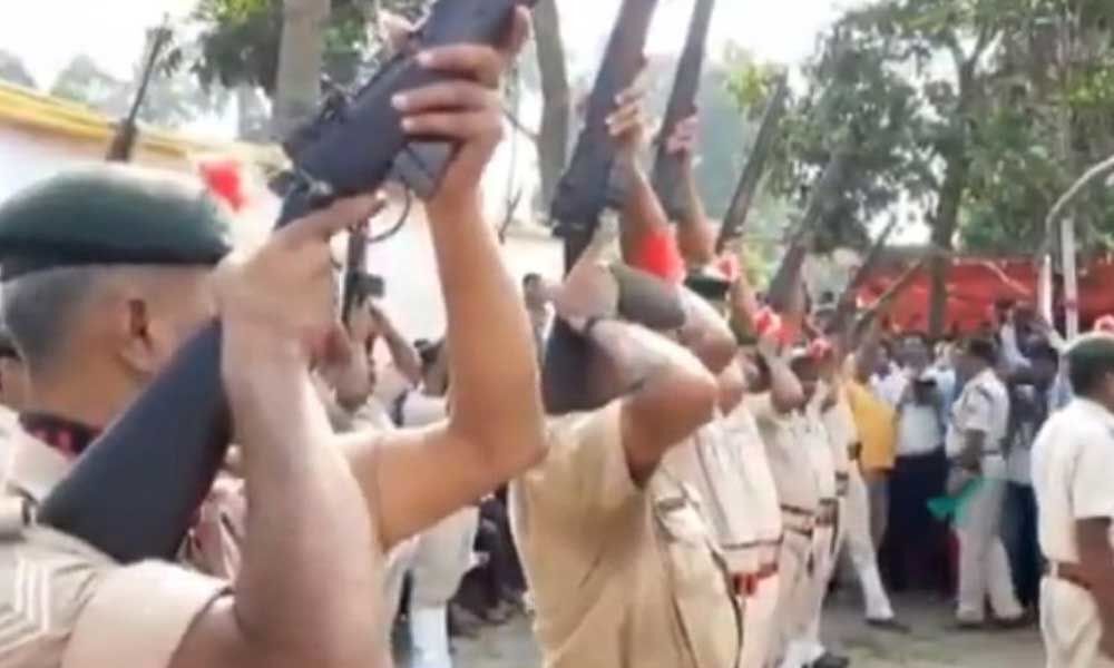 Watch: Bihar Police rifles fail during gun salute to deceased CM Jagannath Mishra