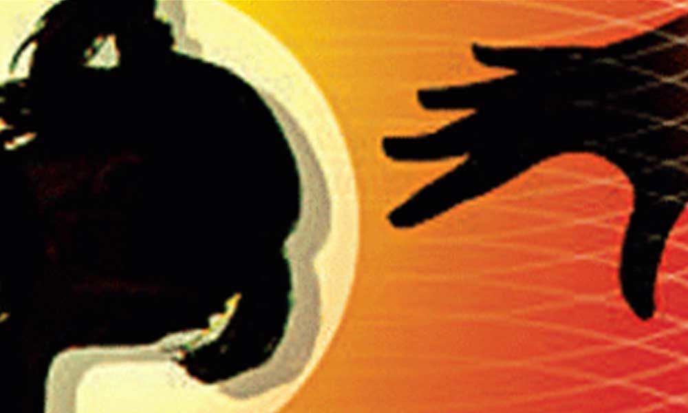 Priest trashed by locals for molesting girl in Vijayawada