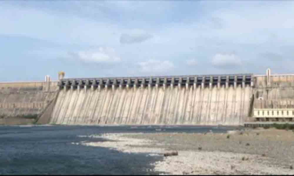 Nagarjunasagar: With slow inflows, Sagar gates remain closed