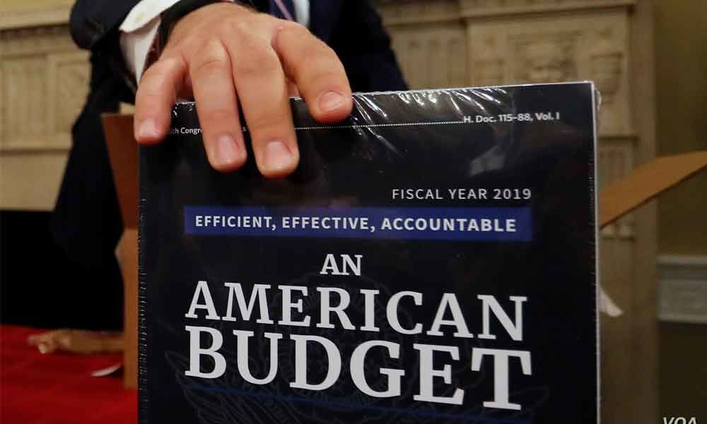 US deficit to exceed $1 trn next year