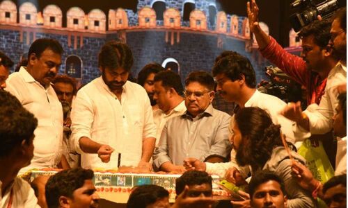 Megastar Chiranjeevis birthday bash in Hyderabad
