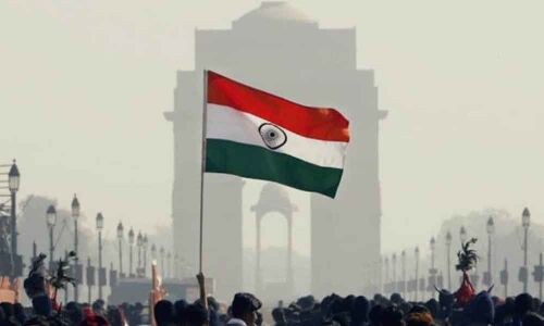 Indian Demo-crazy : J&K standoff and PCs arrest