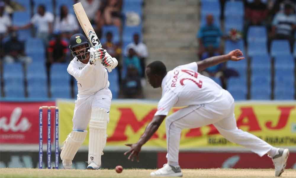 Jadeja, Ishant lift India to 297 all out in first Test