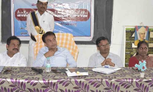 Collector Gaurav Uppal tours Chandur as part of Grama Darshini in Nalgonda