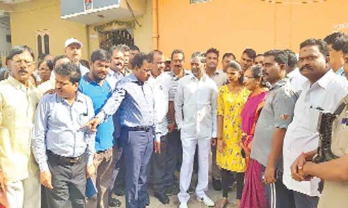Deputy Speaker T Padmarao, Dana inspect Kindi Basthi