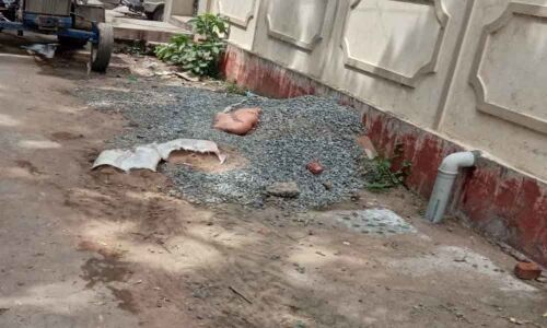 Garbage dumping causes stench