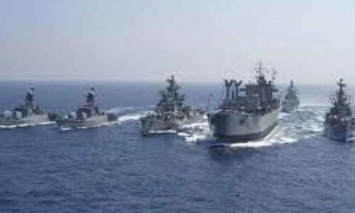 US warship sails through Taiwan Strait amid trade tension with China