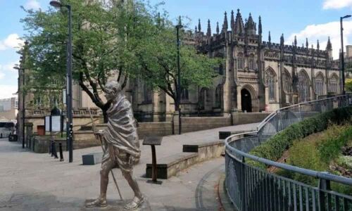 New Gandhi statue to be installed in UK city of Manchester