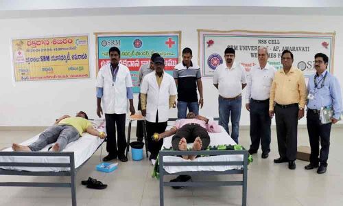 130 students donate blood at SRM varsity