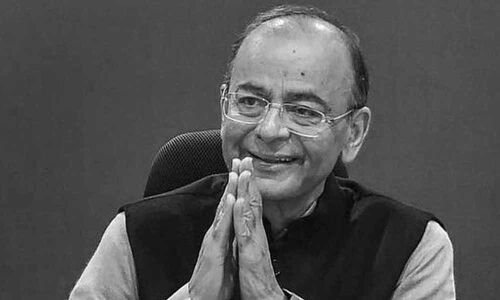 Arun Jaitley cremated with full state honours