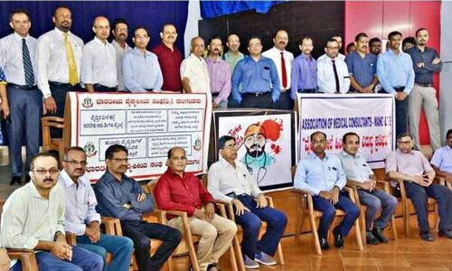 Patients throng OPDs in teaching hospitals