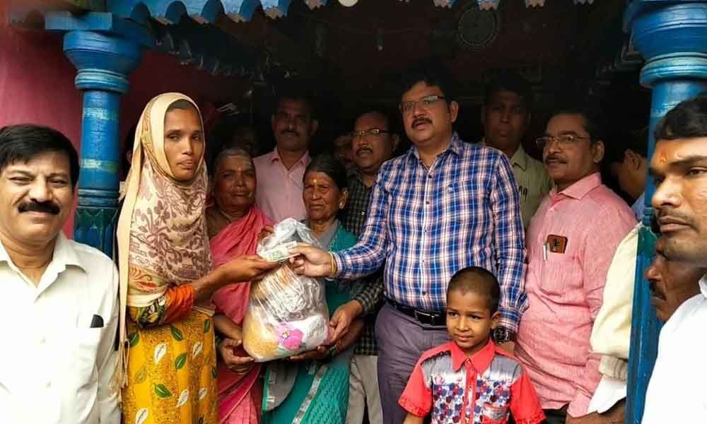 Collector Hanumanth Rao comes to aid of distressed family