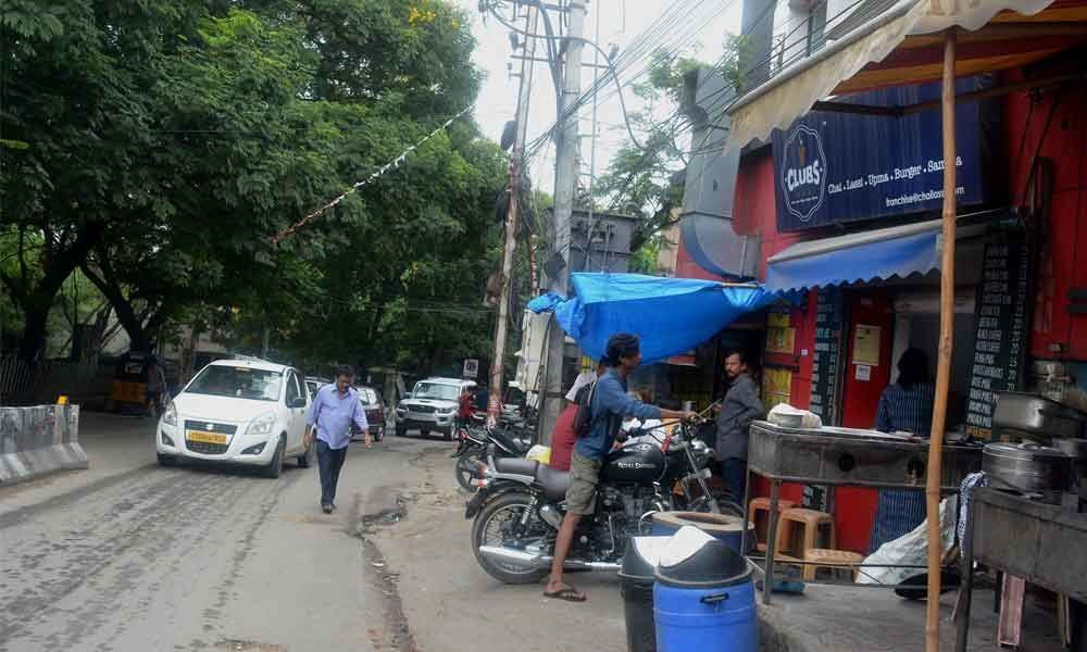 Rented footpaths leave no room for pedestrians