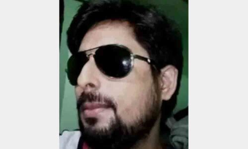 IIT-Mumbai graduate takes up Group D railway job