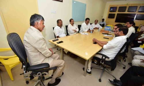 Guntur: Development came to a halt in State, regrets Naidu