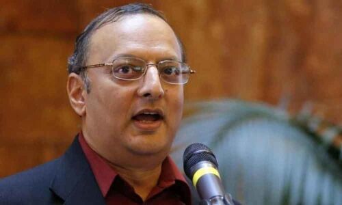 Dinesh Chawla, Trumps former hotel partner, held for theft