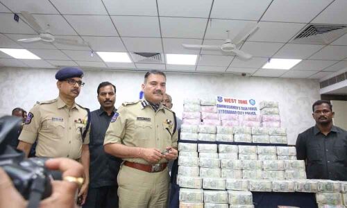Hawala racket busted; Rs 5 crore cash seized
