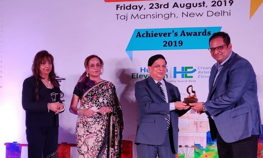 Singh & Associates (S&A) Founding Partner, Manoj K Singh, awarded with Special Recognition for Service to the Legal Profession at Achievers Awards 2019