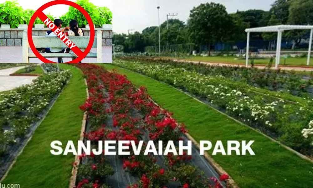 No entry for lovers, teens into Hyderabads Sanjeevaiah Park