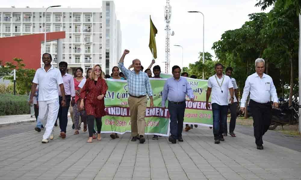 SRM Varsity holds Fit India rally
