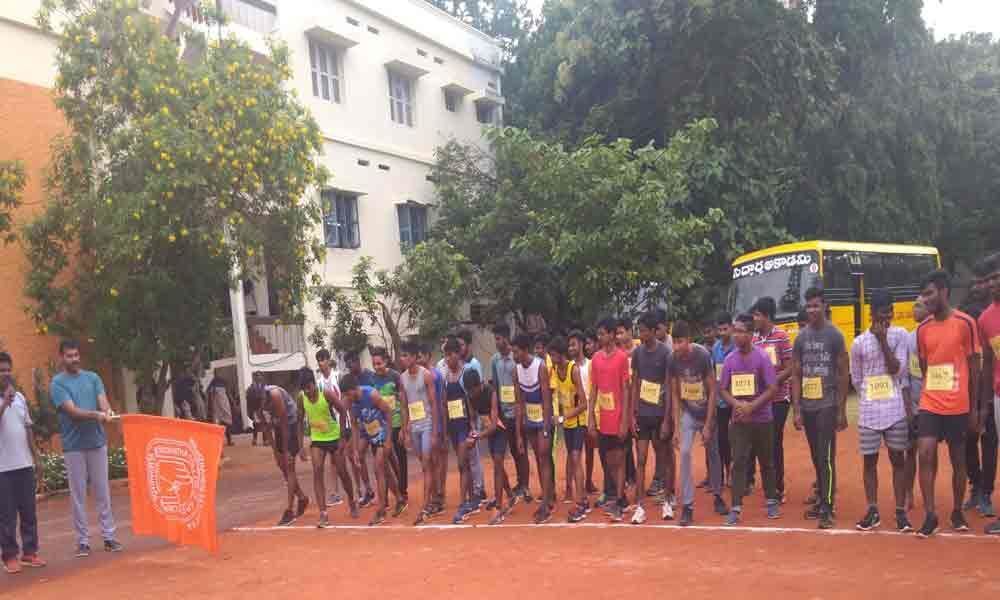 PB Siddhartha College holds running race in Vijayawada