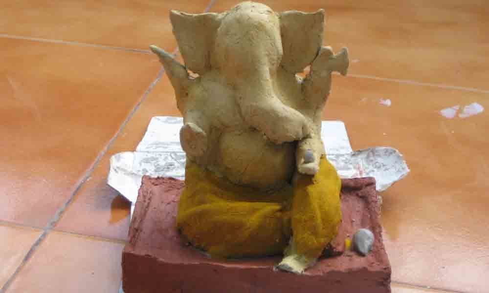 Hyderabad: Clay Ganesh making workshop for children