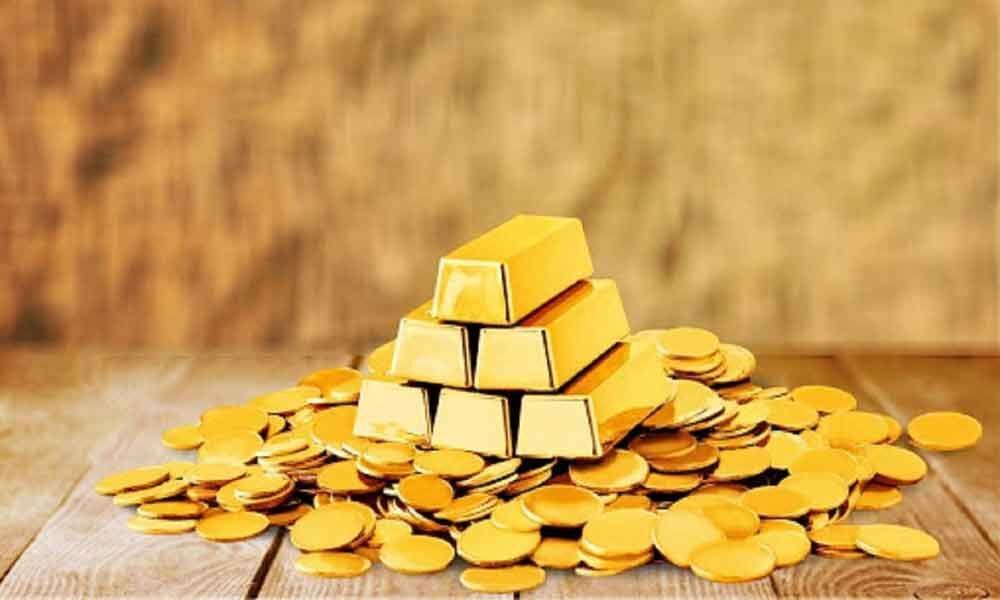 Gold crosses record Rs 40,000