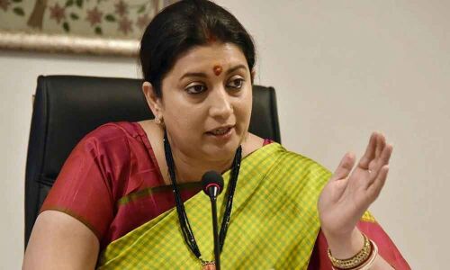 Rahul Gandhi is liked by Pakistan: Smriti Irani