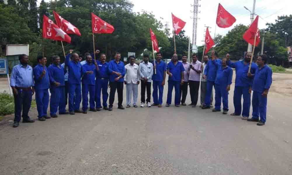 Patancheru: CITU opposes packages to industrialists