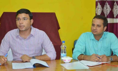 Sub Collector Mishra reviews arrangements for immersion in Bhadrachalam