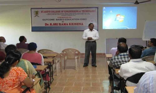 Seminar held for teaching staff at SACET