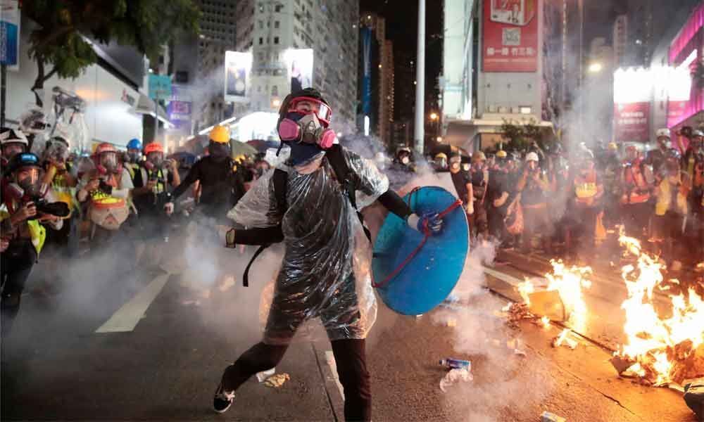 Fire, tear gas & petrol bombs create chaos in Hong Kong