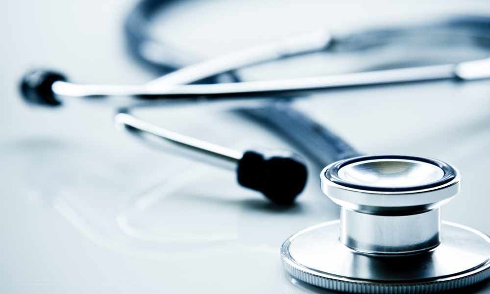 Doctor falls to death at Delhis GTB hospital