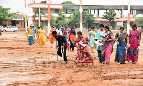 1.22 L turn up for secretariat exams in Visakhapatnam