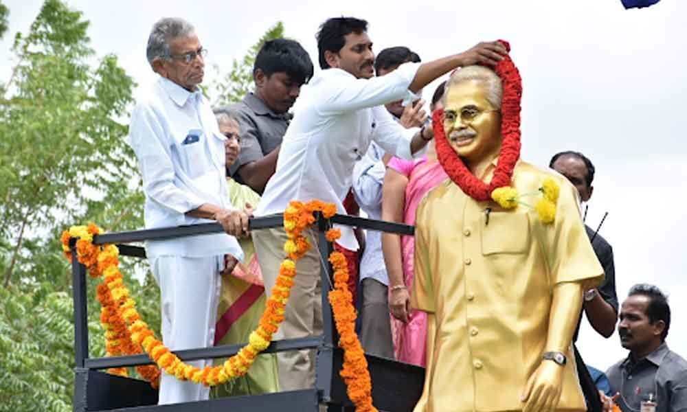 CM Jagan unveils late YS Vivekananda Reddys statue in Pulivendula