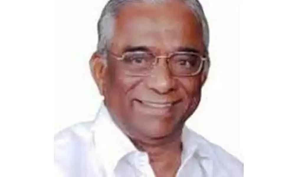 TRS leader, former minister Cheruku Muthyam Reddy passes away