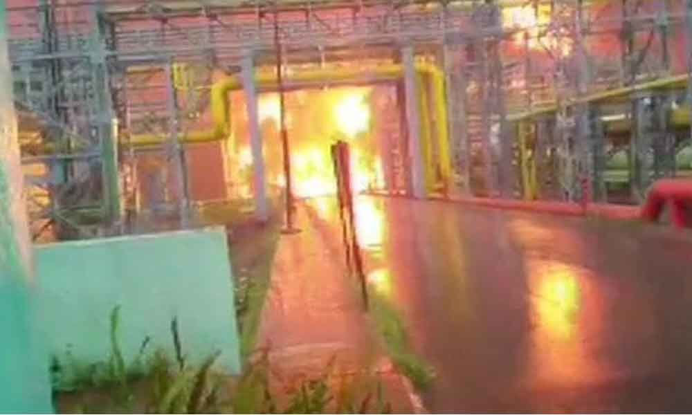 Navi Mumbai: Massive fire breaks out at ONGC depot, 2 injured