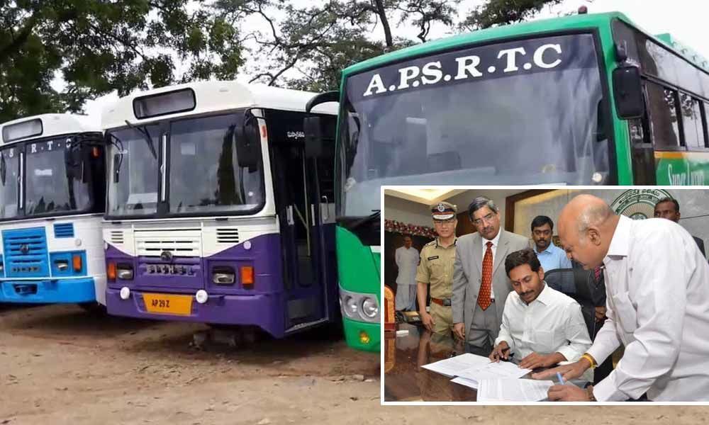53,000 RTC employees to become as Govt employees in AP